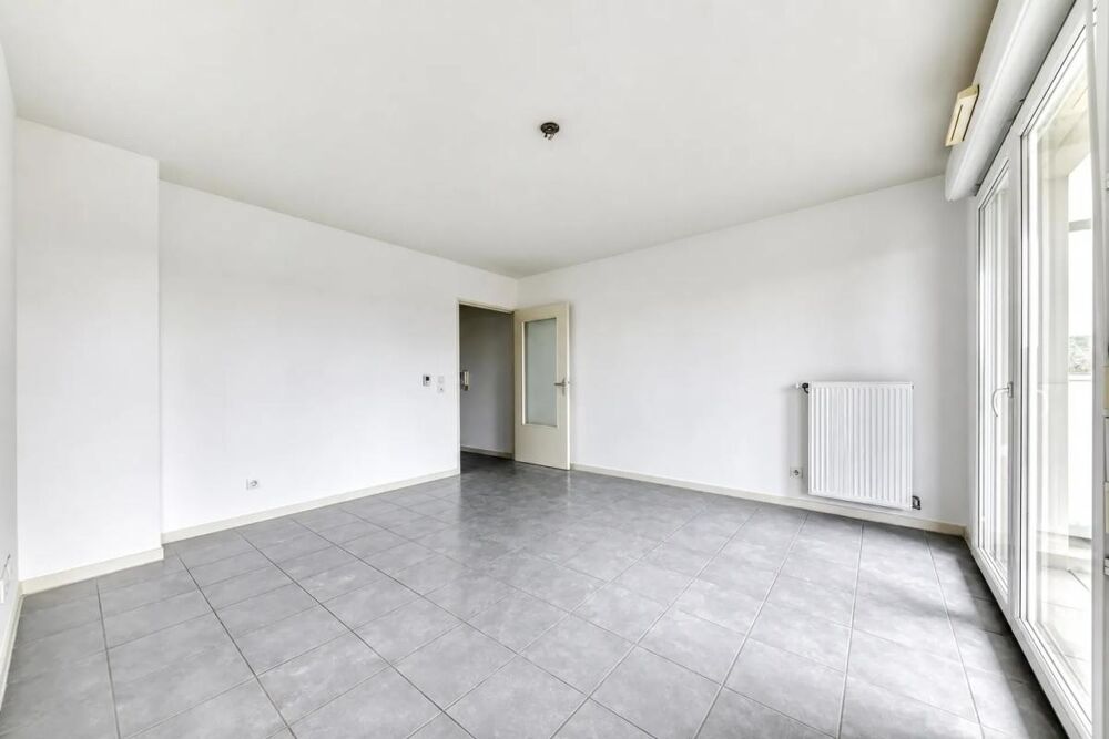 Vente Appartement Appartement moderne 3 pièces avec garage Decines charpieu