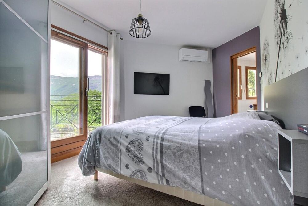 � vendre  Maison Curienne (73190)