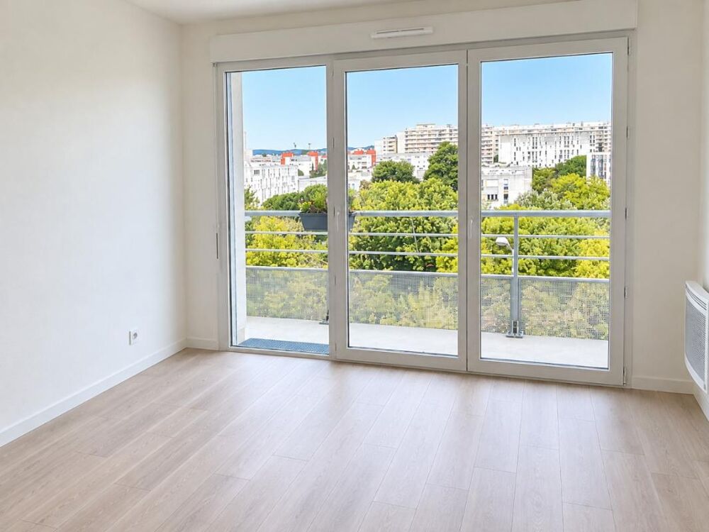 Location Appartement T2 avec balcon et parking à MONTPELLIER Montpellier