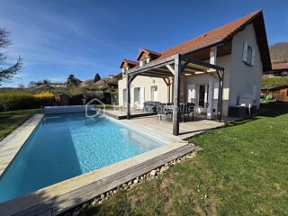  Villa à vendre 7 pièces 156 m²
