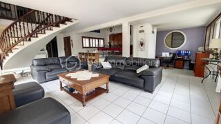  Maison � vendre 9 pi�ces 225 m�