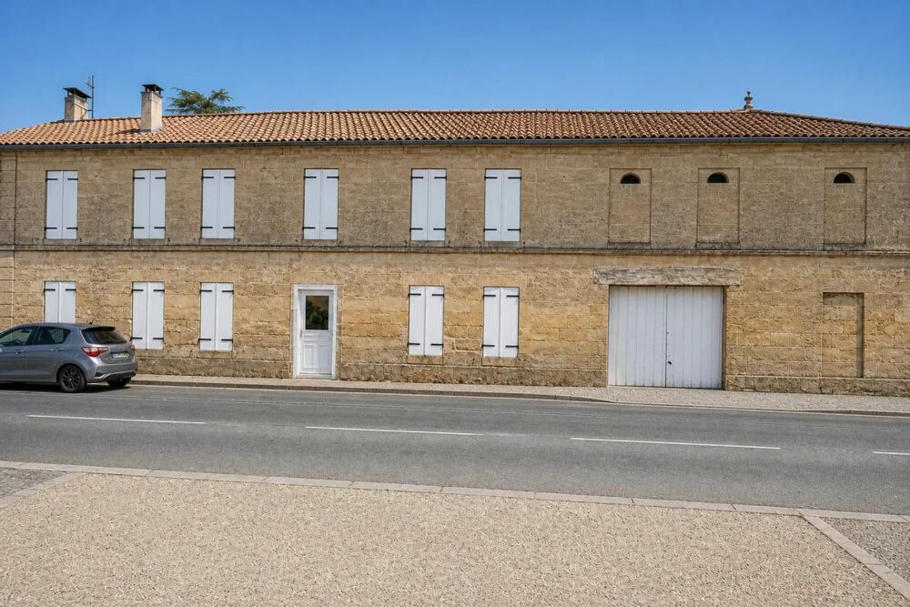 Maison de 5 pièces de 218 m² à Sainte-Terre