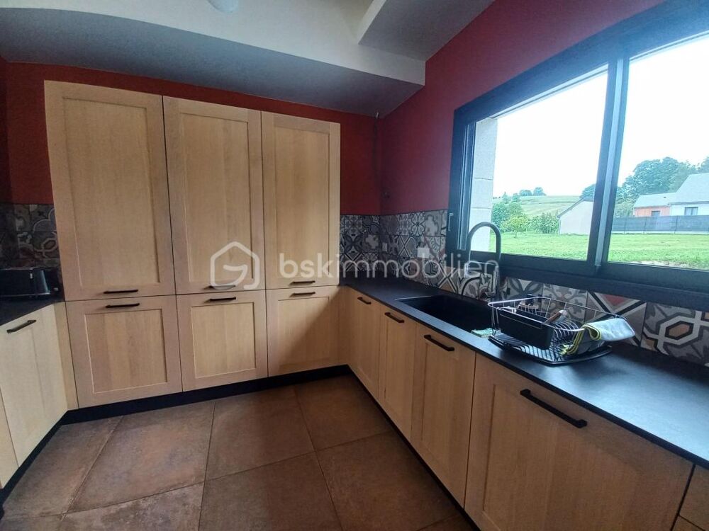 � vendre  Maison Loucrup (65200)