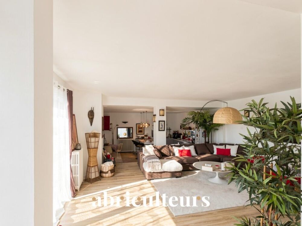 Loft 176 m²  Esprit maison (Colombes Centre / Gare)