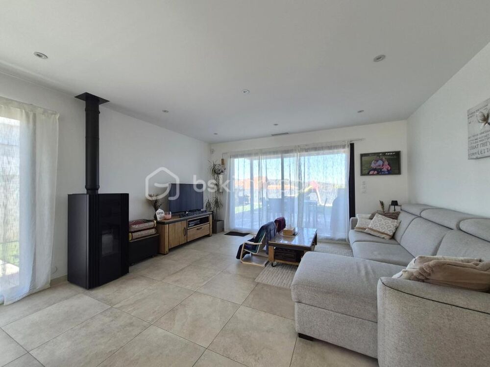 Vente Maison Maison récente avec jardin et garage Ceret