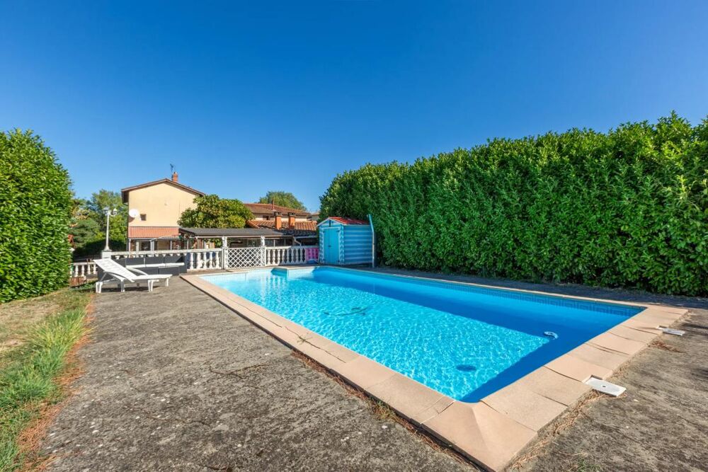 Vente Maison Maison 6 pièces de 163 m² avec piscine à Marcilly-d'Azergues Marcilly d azergues