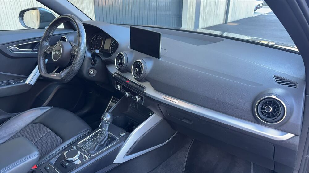 Q2 1.5 TFSI 150 S-Tronic7 S line - Automatique Toit ouvrant 2020 occasion 74500 Evian Les Bains