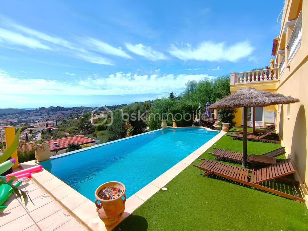 OLLIOULES LA COURTINE  Villa avec vue panoramique, piscine à débordement et appartement indépendant