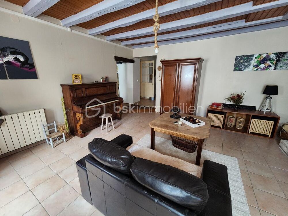 Vente Maison ? Maison de caractère – 186 m² environ Saint pompain