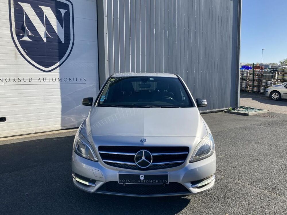 Classe B 200 SPORT - 7G-DCT ENTRETIEN MERCEDES ORIGINE FRANCE 2015 occasion 14650 Carpiquet