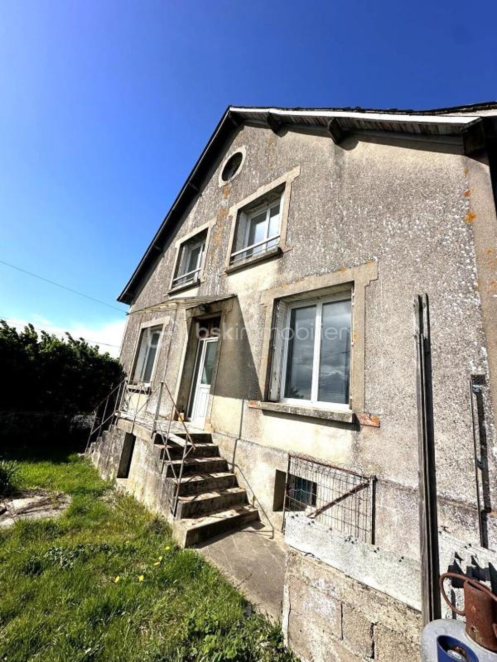 Vente Maison Maison avec fort potentiel - Double logement - 232m² Saint laurent en gatines