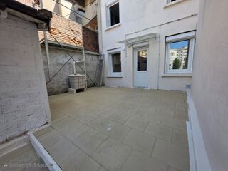  Maison  vendre 8 pices 166 m