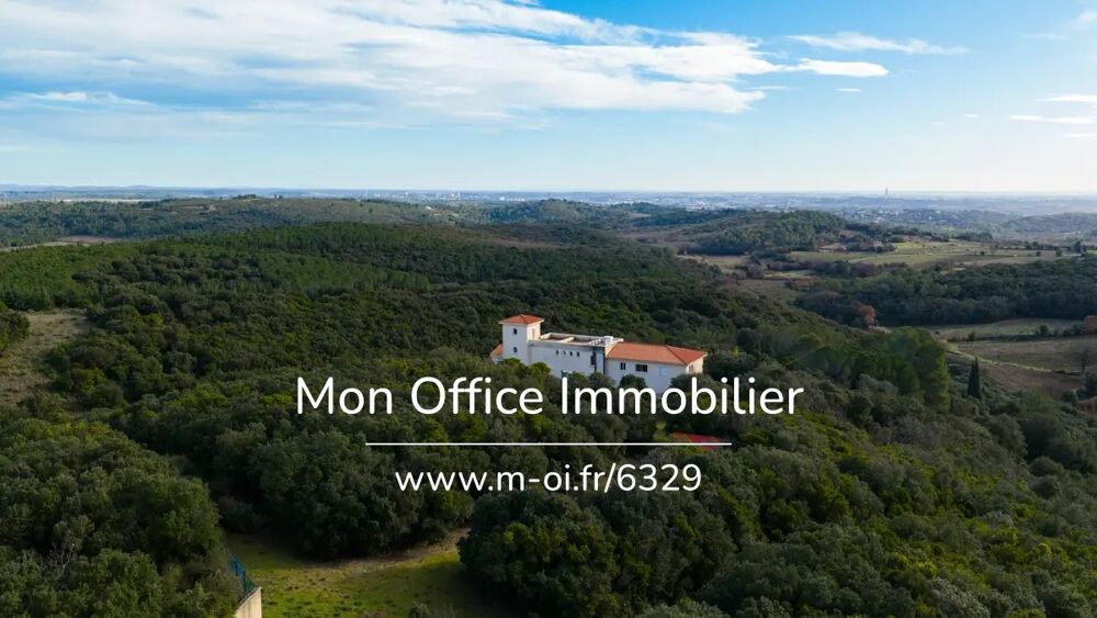 Référence : 6329-NGU - propriété 10 pièces - 32ha - 980m2 - Vue spectaculaire sur la région et la mer