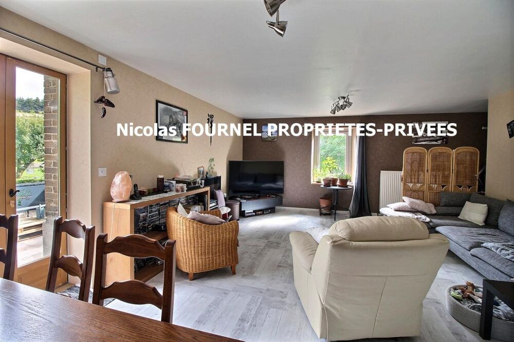 **EXCLUSIVITE** Tarentaise 42660 Propriété en pierres comprenant en rez de chaussée une ancienne auberge de 144m² (possibilité d
