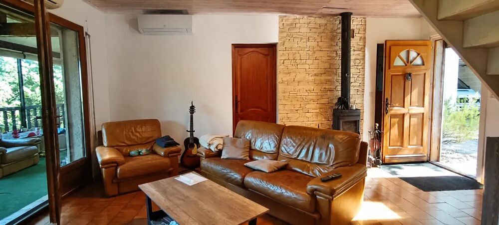 Vente Maison Maison de 4 pièces de 93 m² à Flassans-sur-Issole Flassans sur issole