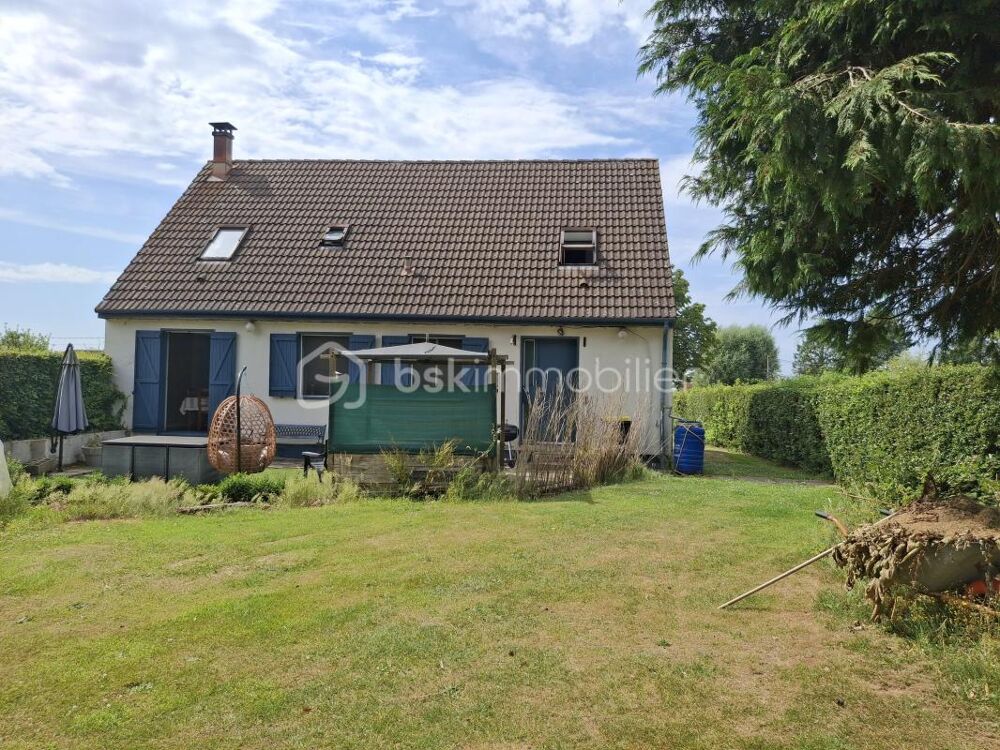 Vente Maison ***CHARMANTE MAISON FAMILIALE  132M2 AVEC 5 CHAMBRES GARAGE ET JARDIN 2170M2 AU CALME*** Les grandes ventes