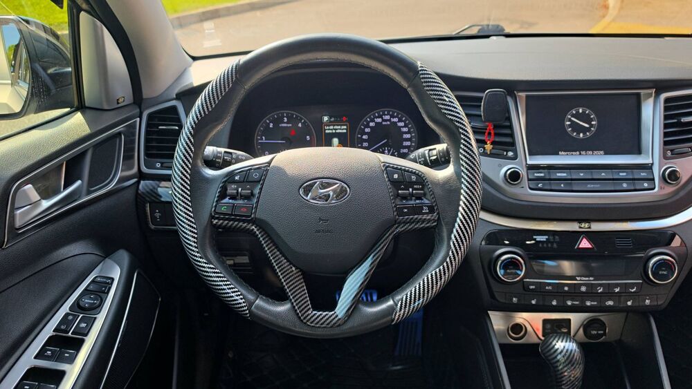 Tucson III 1.7 CRDI 141 DCT7 Executive - Automatique Toit ouvrant 2016 occasion 06200 Nice