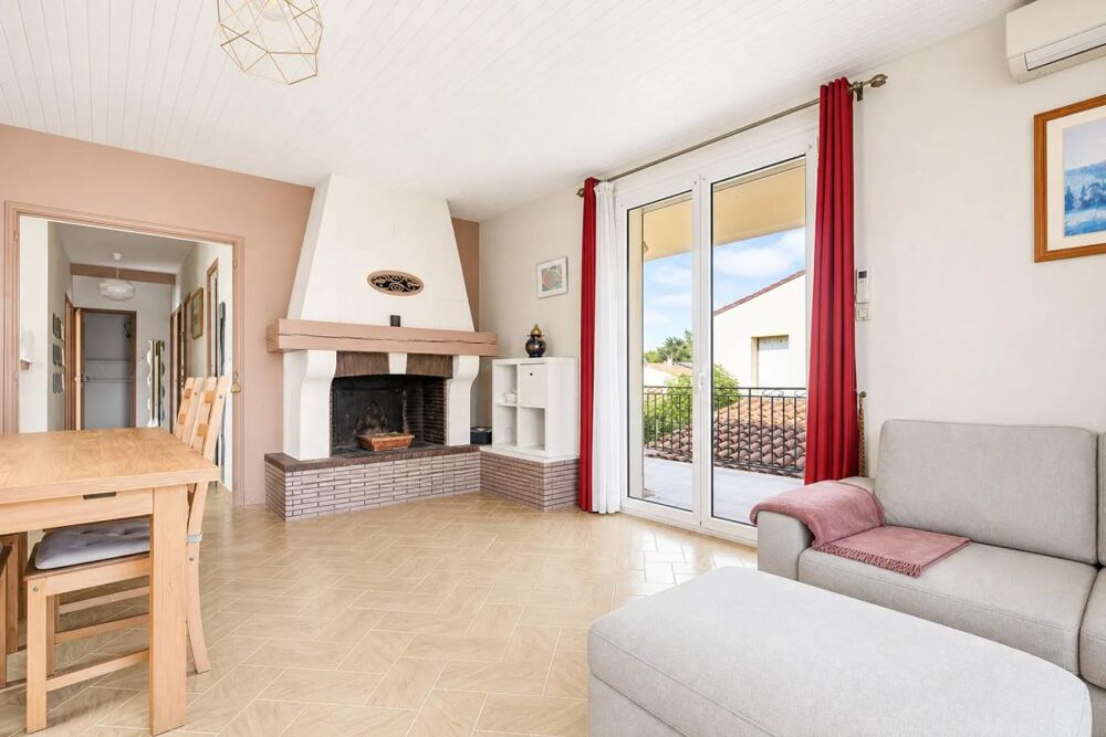 Maison de 9 pièces de 246 m² à Velaux