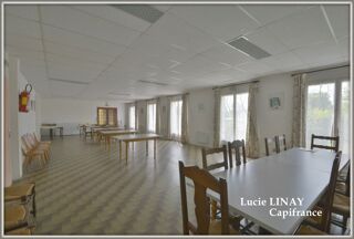  Immeuble � vendre 1040 m�