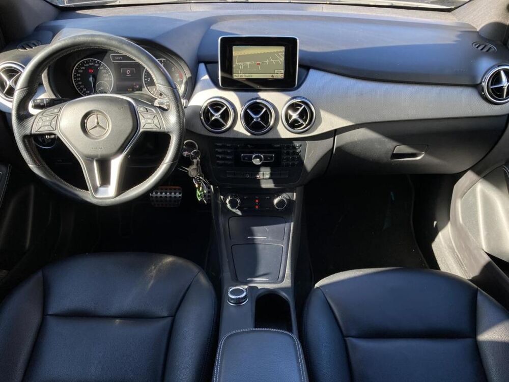 Classe B 200 SPORT - 7G-DCT ENTRETIEN MERCEDES ORIGINE FRANCE 2015 occasion 14650 Carpiquet
