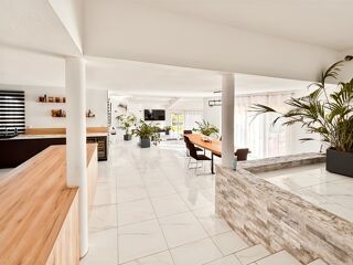  Villa � vendre 7 pi�ces 244 m�