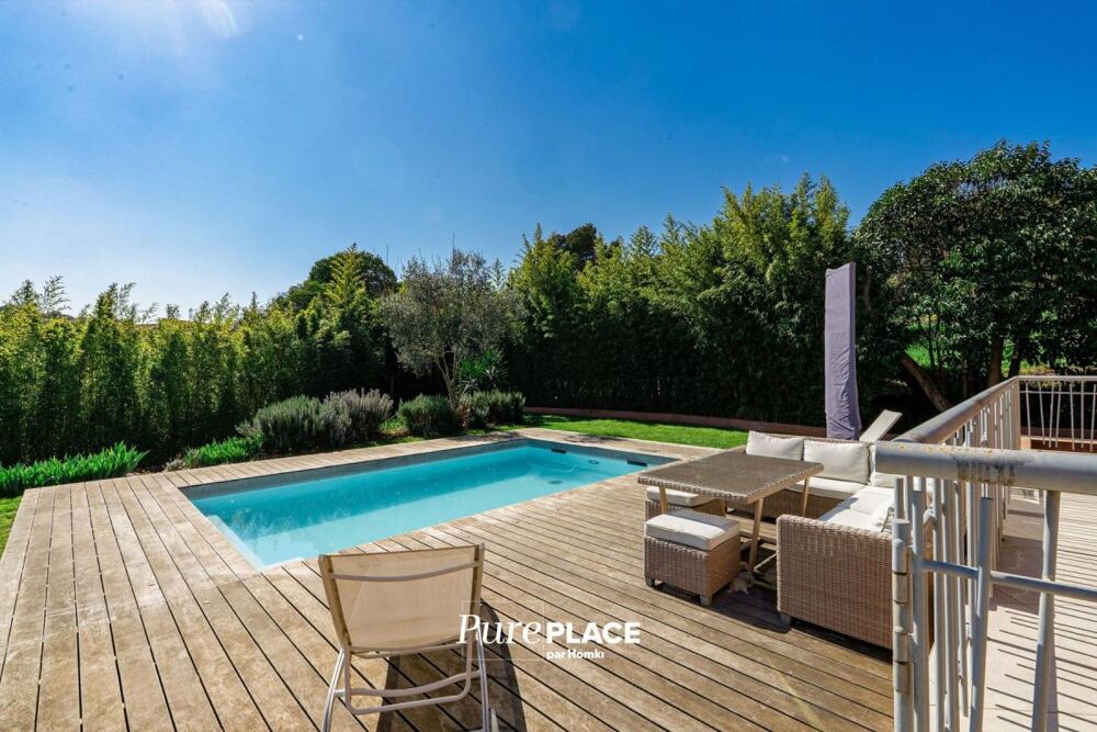 � vendre  Villa Vallauris (06220)