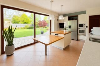 Maison 7 pièces 175 m² · à Oisseau · 175 m² · 242 800 €