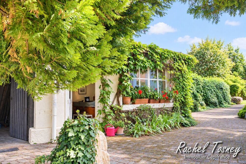 Vente Maison HAUTE-SAÔNE– DEMEURE DE CARACTÈRE DU XIXe SIÈCLE AVEC PISCINE ET ASCENSEUR Hericourt