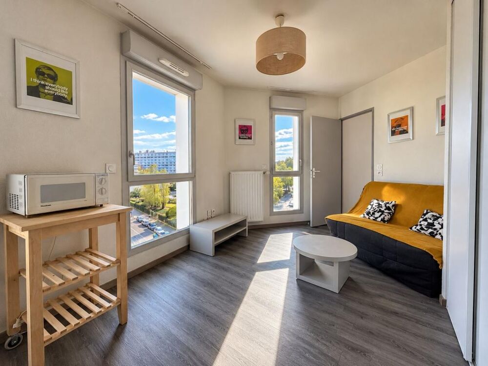 Vente Appartement T2 lumineux avec vue dégagée et parking Lyon 8