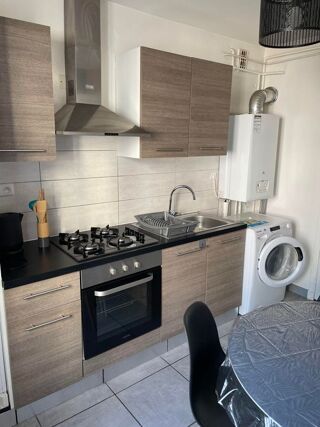  Appartement à louer 3 pièces 68 m²