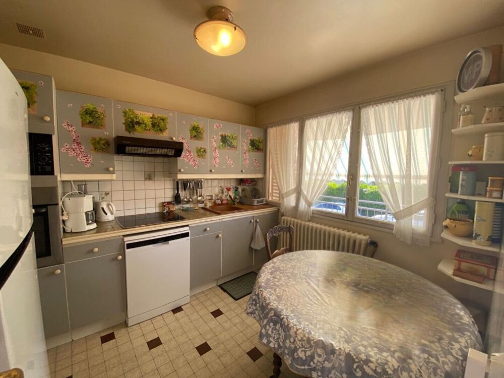 Vente Maison Maison Villeneuve L Archeveque 6 pièce(s) 83 m2 Villeneuve l archeveque