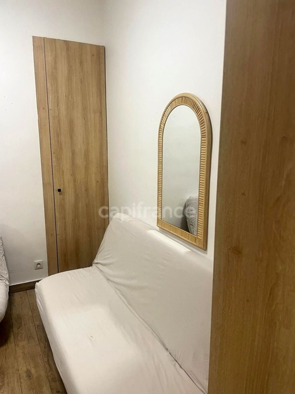Charmant Studio meublé 19 m2 (75)