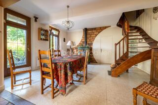  Maison à vendre 10 pièces 205 m²