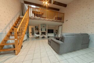  Maison � vendre 9 pi�ces 270 m�