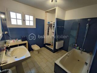  Maison  vendre 6 pices 227 m