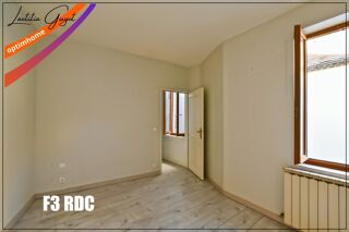  Immeuble à vendre 11 pièces 240 m²