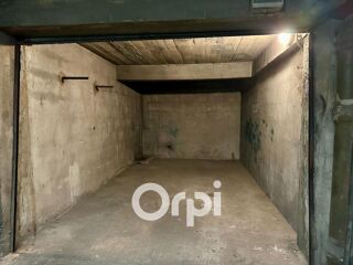  Parking / Garage à vendre 13 m²