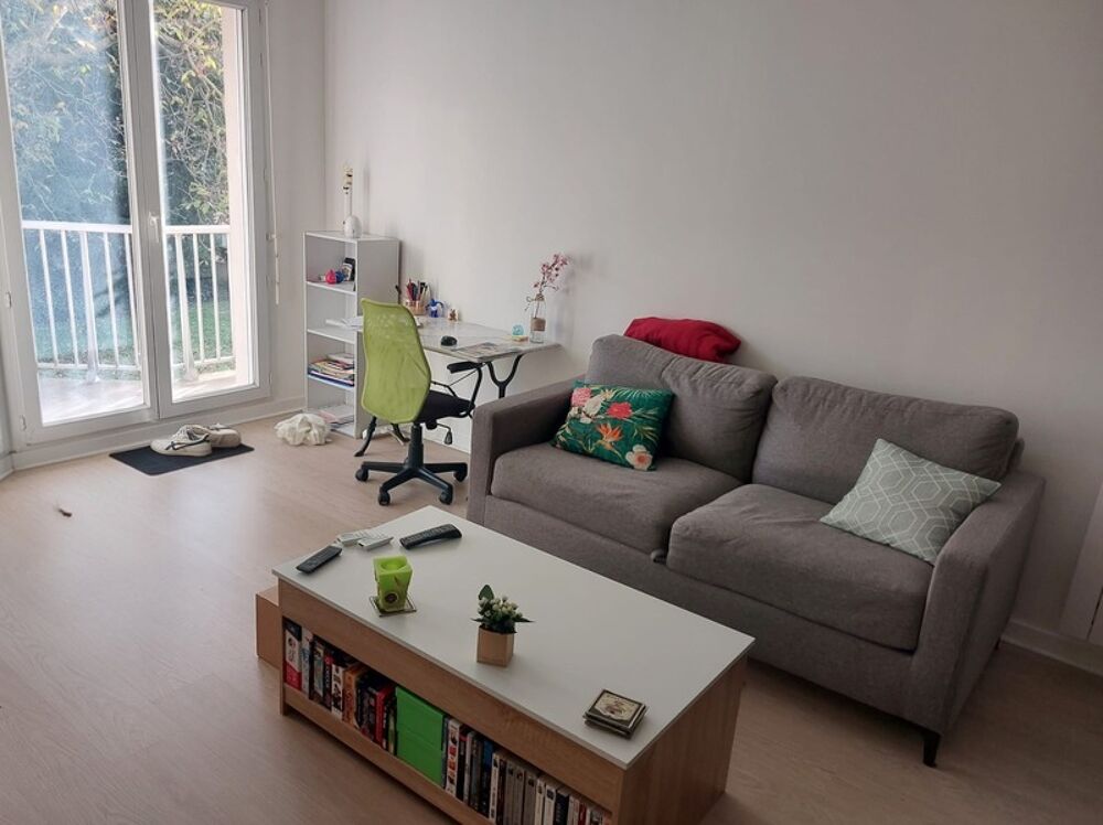 Vente Appartement T2 avec balcon vue sur Loire et parc boisé Orleans