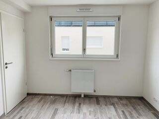  Appartement à louer 2 pièces 41 m²