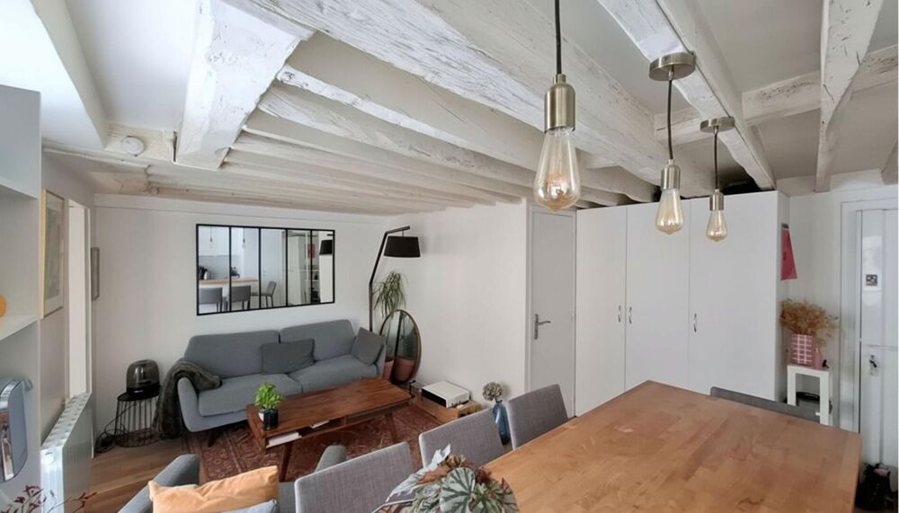 Appartement Paris 2 pièces 31 m² Paris 3 Ascenseur quartier Sainte-Avoye