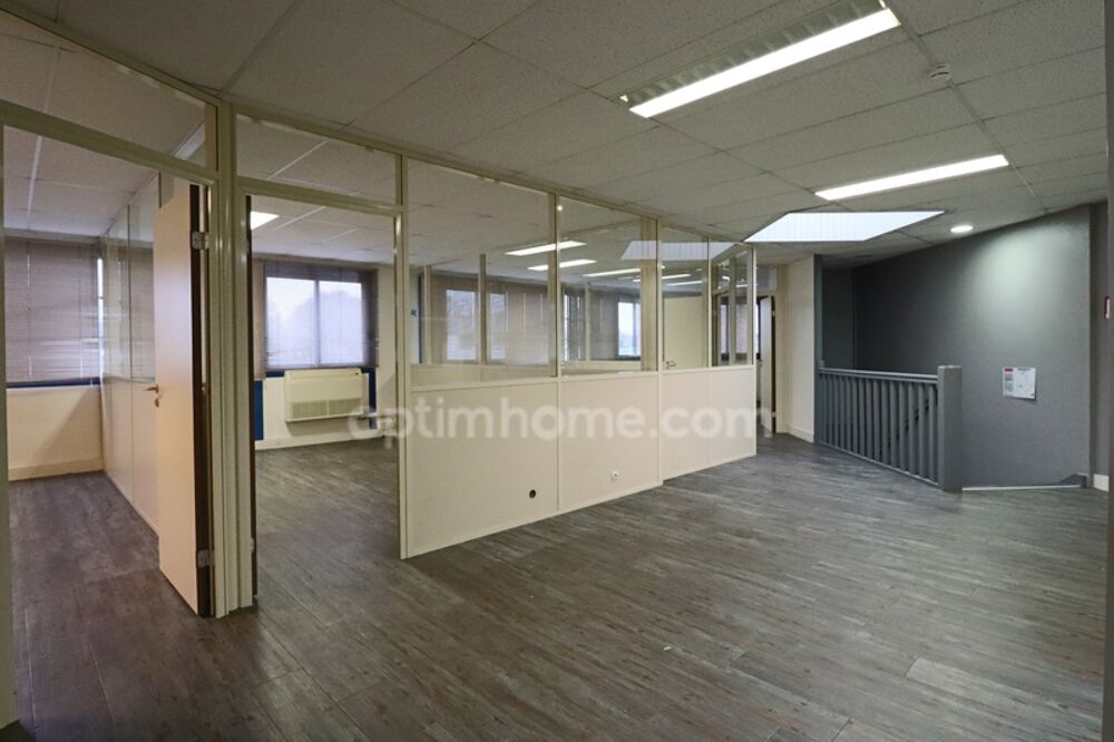   À LOUER – Local d'activité avec bureaux – 250 m² – Croissy-Beaubourg (77) Croissy beaubourg