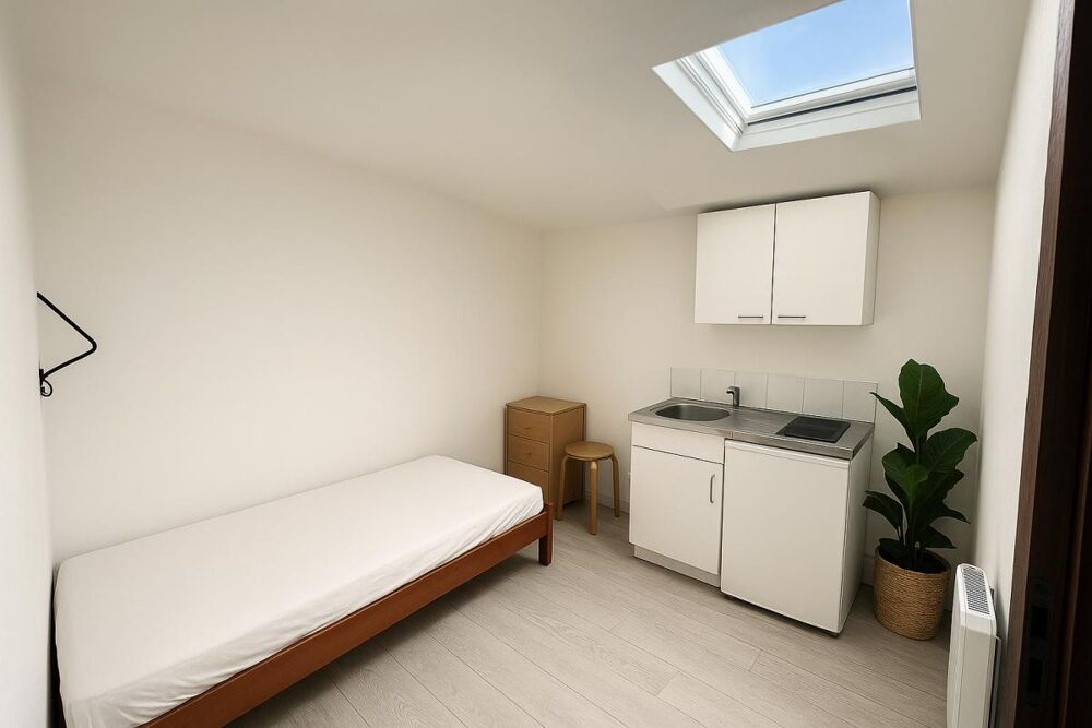 75010 PARIS - CHAMBRE 7m2 - CANAL SAINT-MARTIN / COLONEL FABIEN / HÔPITAL SAINT-LOUIS