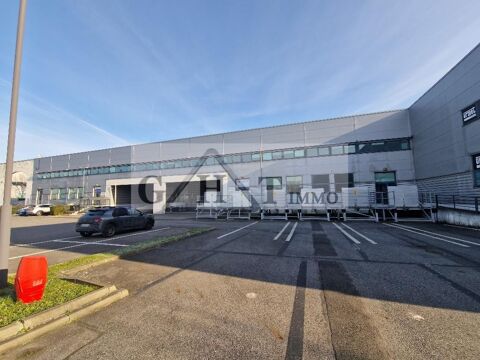 A LOUER ENTREPOT ET BUREAUX DE 4202 M² A IVRY SUR SEINE 70446 94200 Ivry sur seine