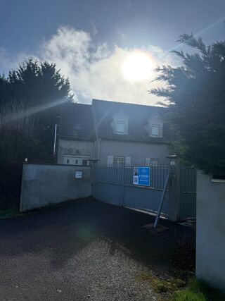  Maison � vendre 10 pi�ces 215 m�