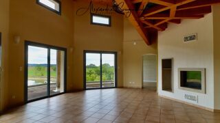  Villa à vendre 4 pièces 145 m²