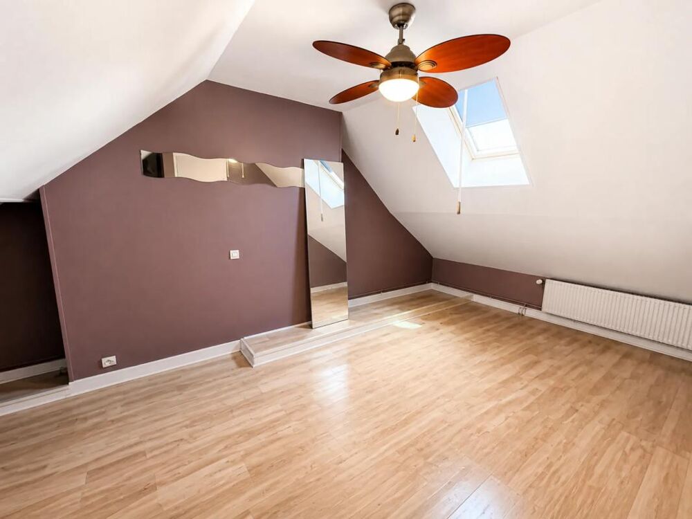 Maison de 4 pièces de 76,5 m² à La Chapelle-Saint-Ursin