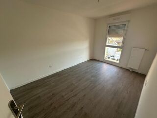  Appartement à louer 2 pièces 40 m²