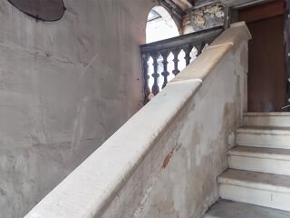  Immeuble � vendre 15 + pi�ces 200 m�