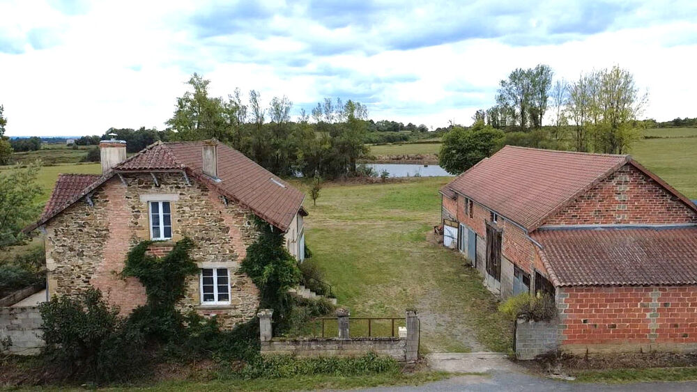 Maison 165 m2 / grange / garage /étang / terrain 9 hectares