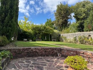  Maison � vendre 11 pi�ces 295 m�